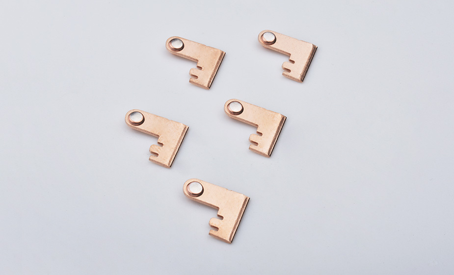 Hardware rivets